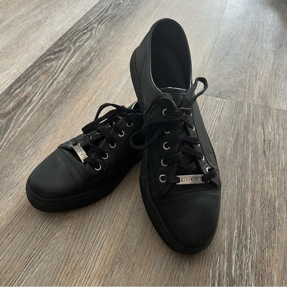 Gucci classic leather low top sneakers - Picture 4 of 16
